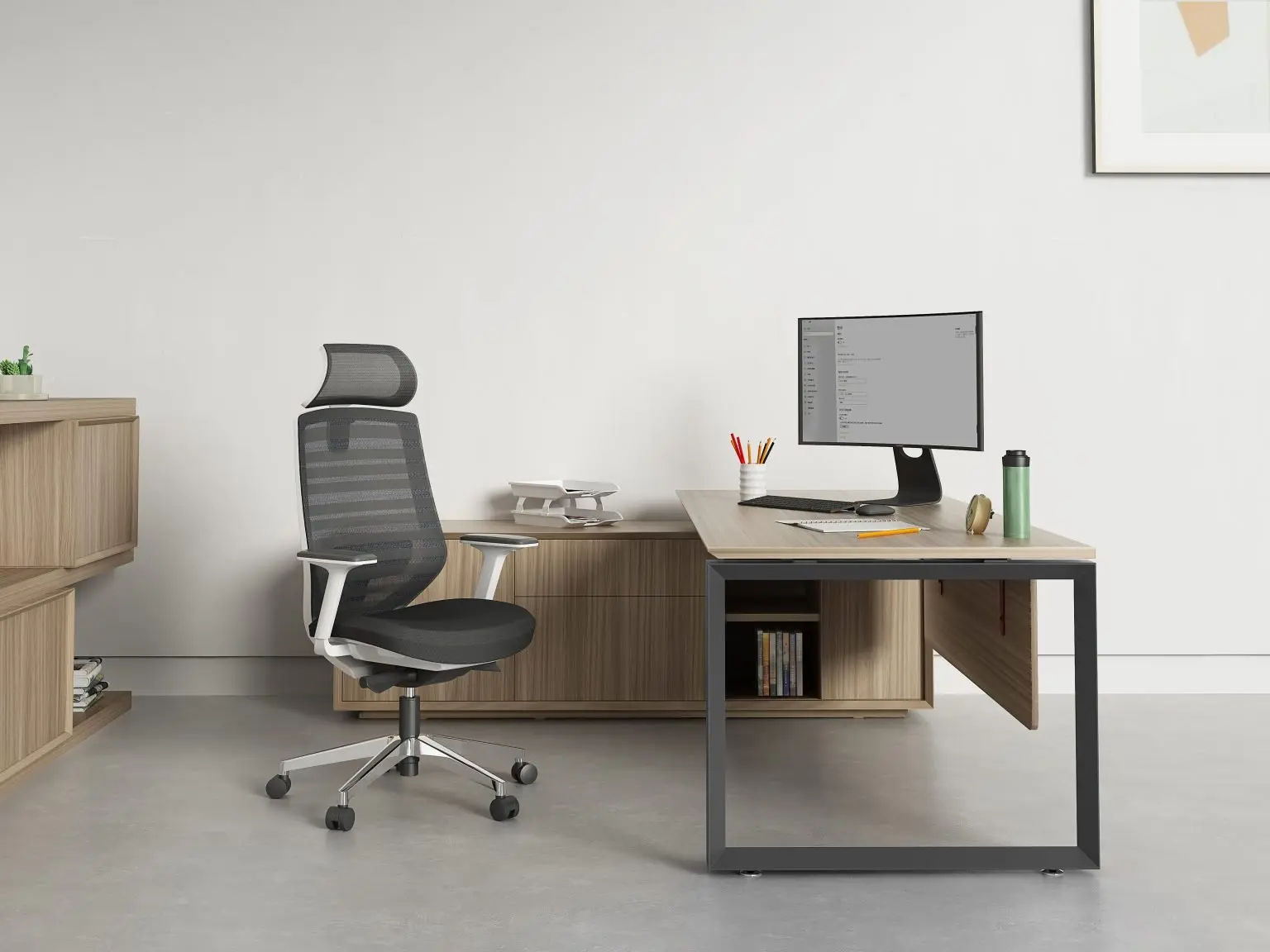 SLD Executive Desk Overview